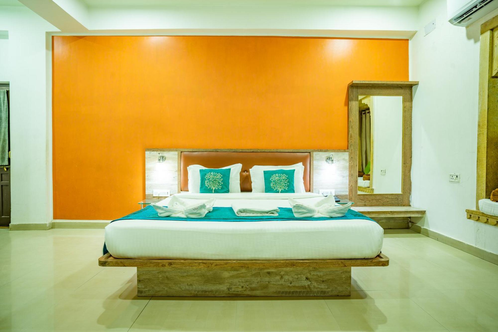 Hotel Marina Mahal With Swimming Pool Jaisalmer Ngoại thất bức ảnh